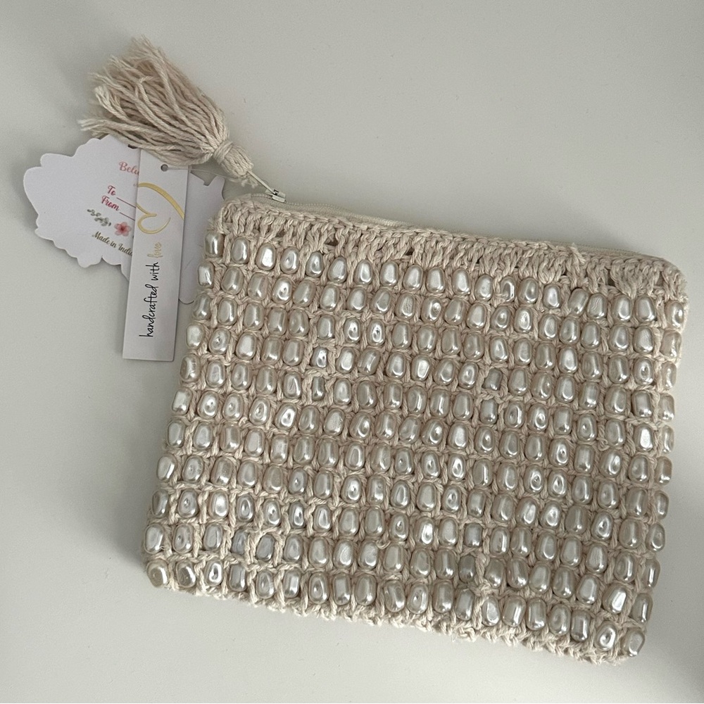 Shell Cosmetic Pouch NWT